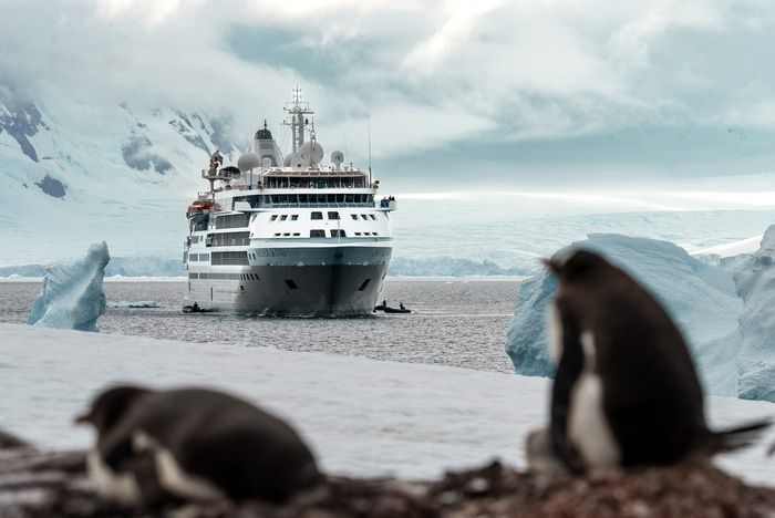 Shore excursions and activities on Silver Wind